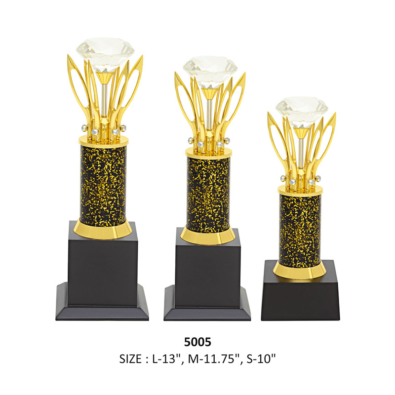 04-10trophy1.jpg